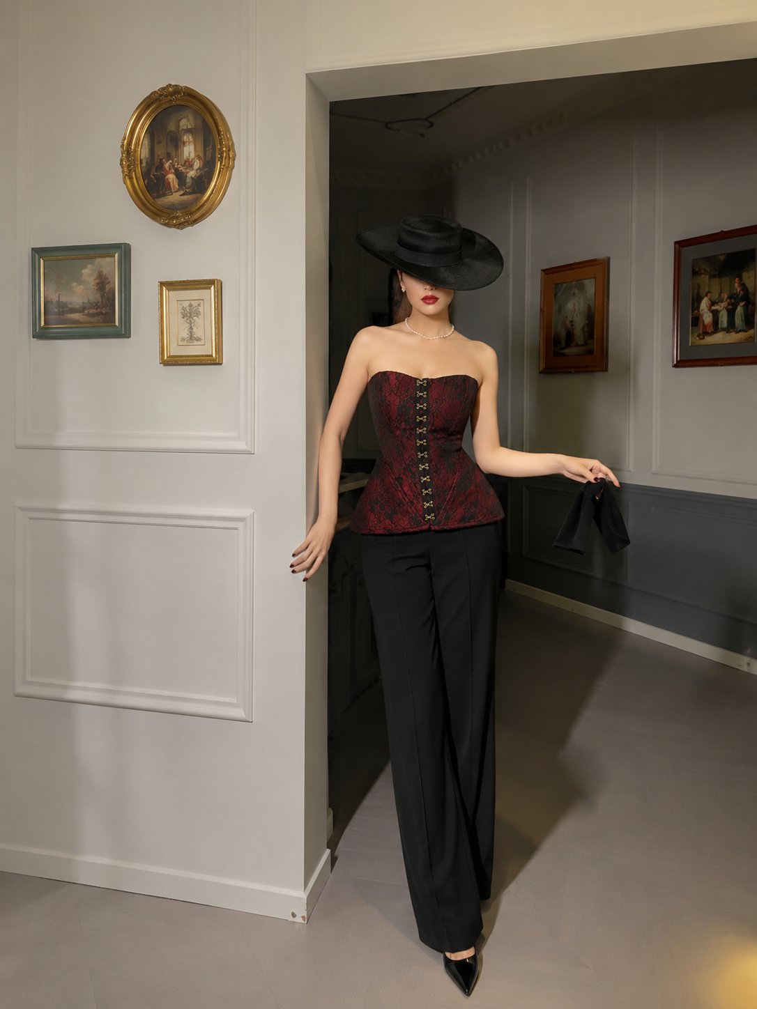 Roman Corset